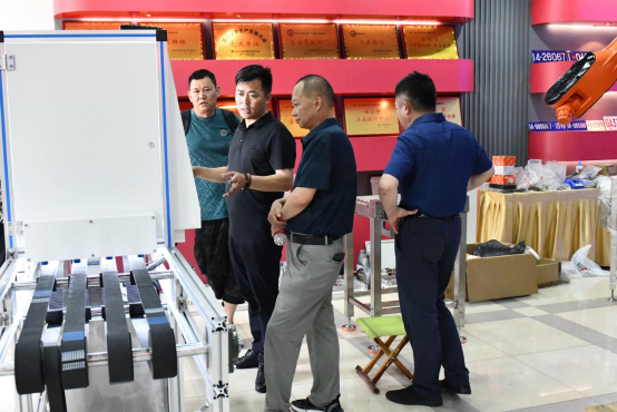 深化交流促合作 携手共进谋发展——青海省机动车号牌制作中心到交通工程公司考察学习234.png