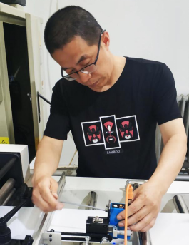 【最美员工】忠于职 匠于心 精于业——记交通工程公司车间维修班组长刘保华297.png